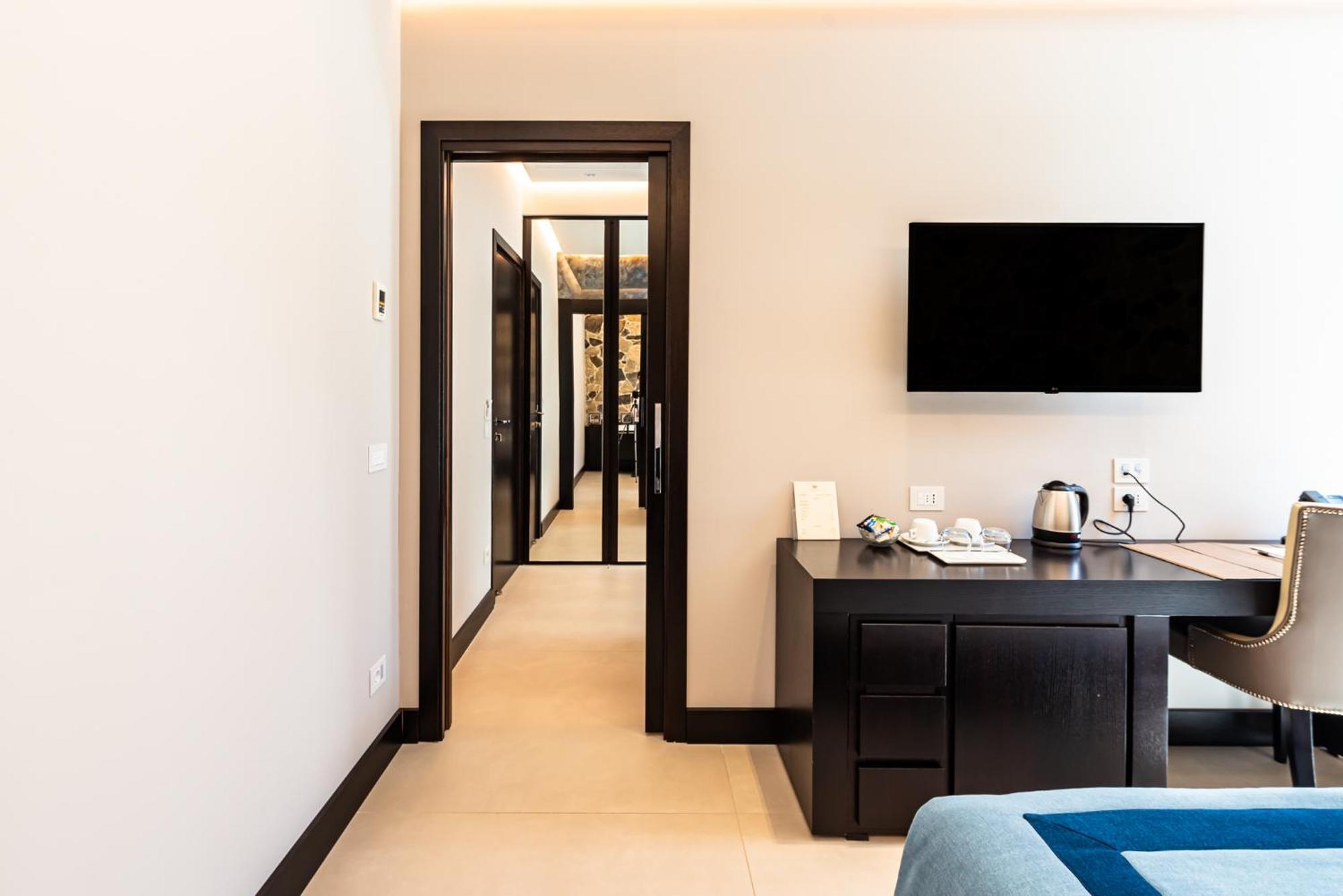 Ngonia Bay Boutique Hotel Milazzo Luaran gambar
