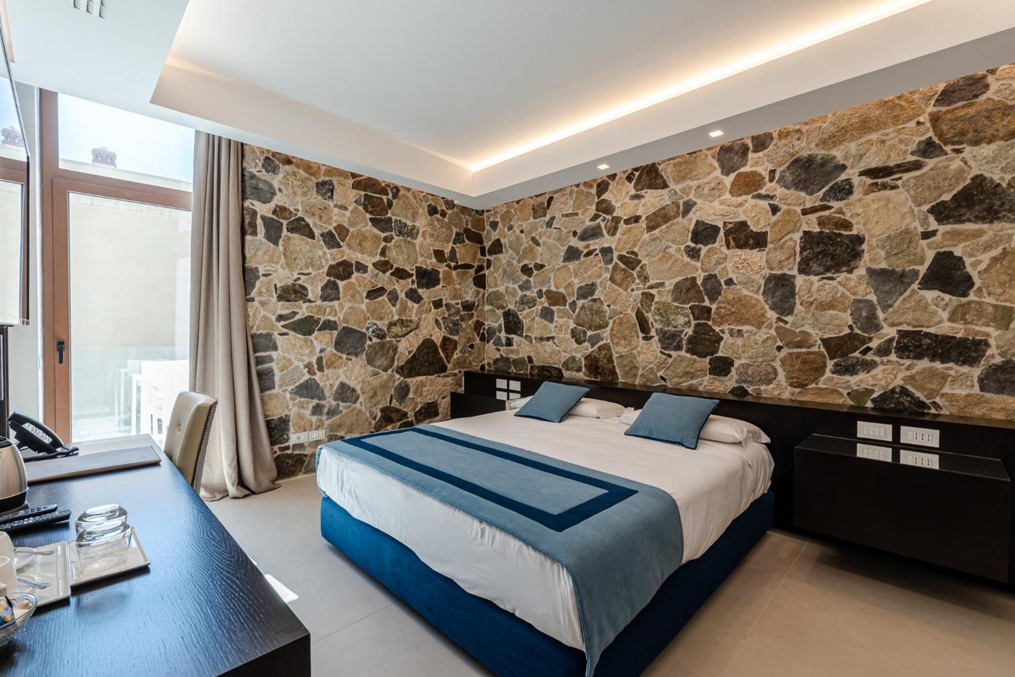Ngonia Bay Boutique Hotel Milazzo Luaran gambar