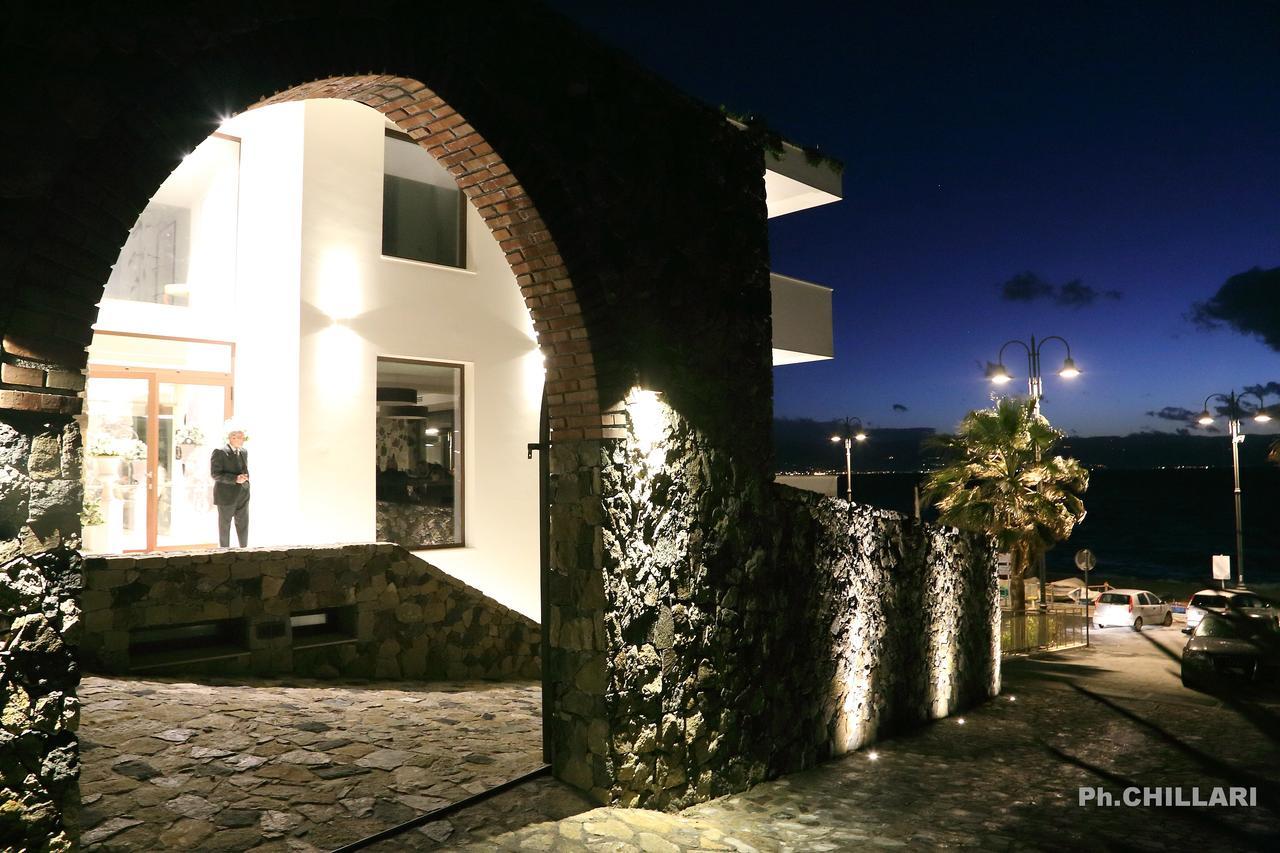 Ngonia Bay Boutique Hotel Milazzo Luaran gambar