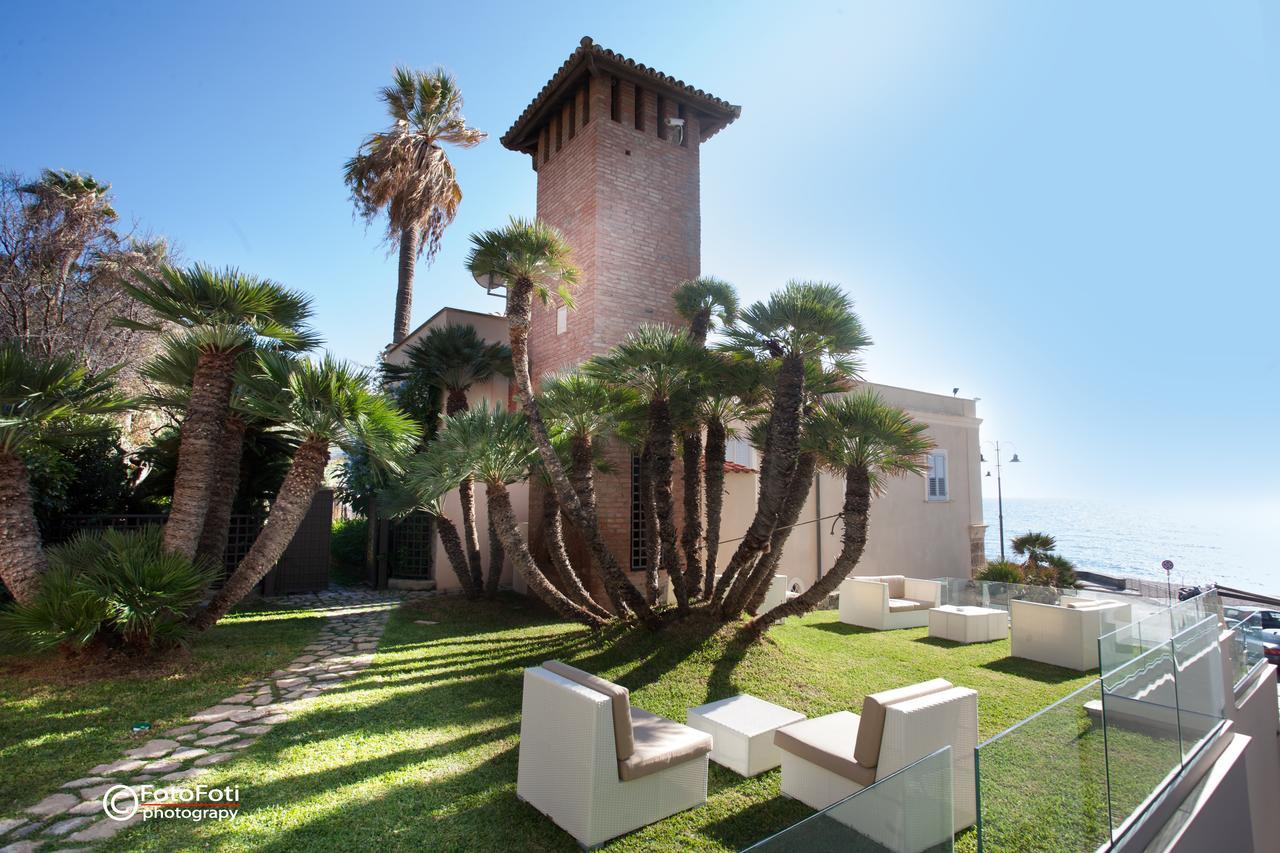 Ngonia Bay Boutique Hotel Milazzo Luaran gambar