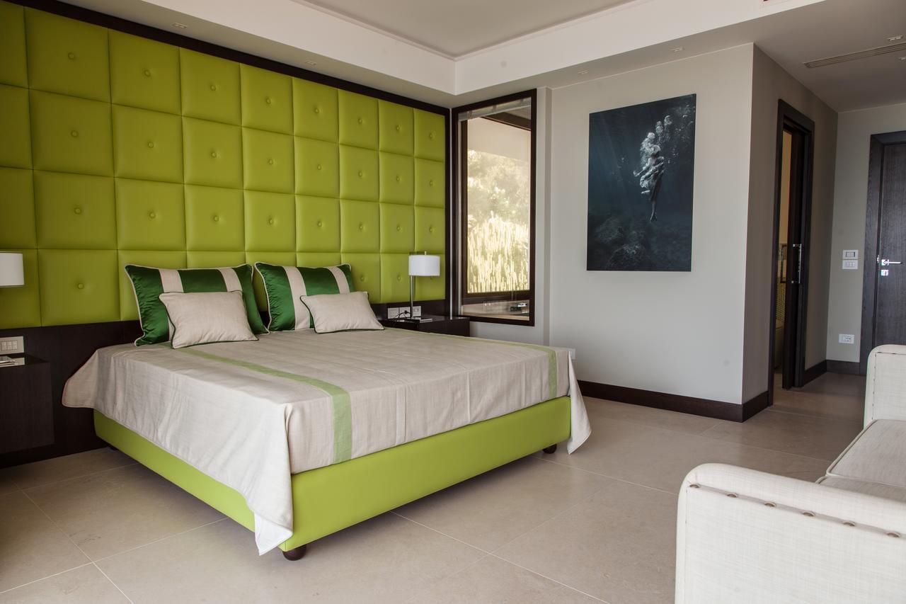 Ngonia Bay Boutique Hotel Milazzo Luaran gambar